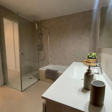 아파트 A Penthouse With An Ocean View