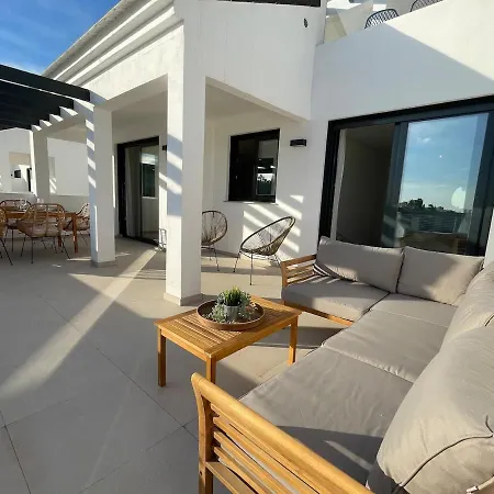 A Penthouse With An Ocean View Апартаменты